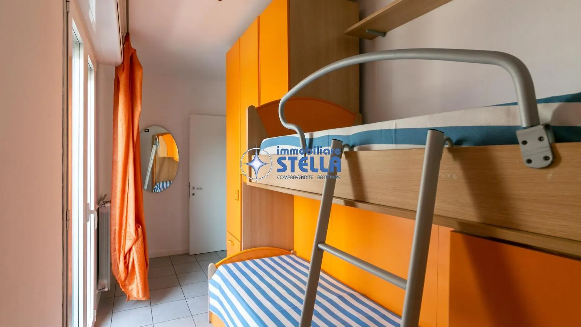 Condominio Milan Lido di Jesolo 0*,  Itálie